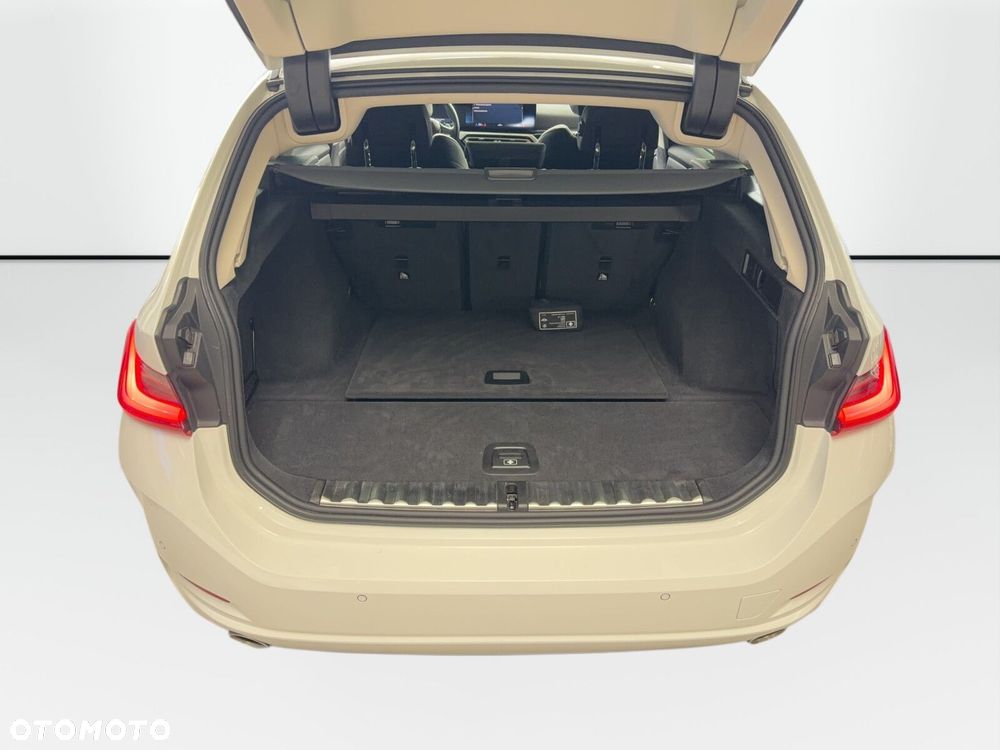 BMW Seria 3 - 17