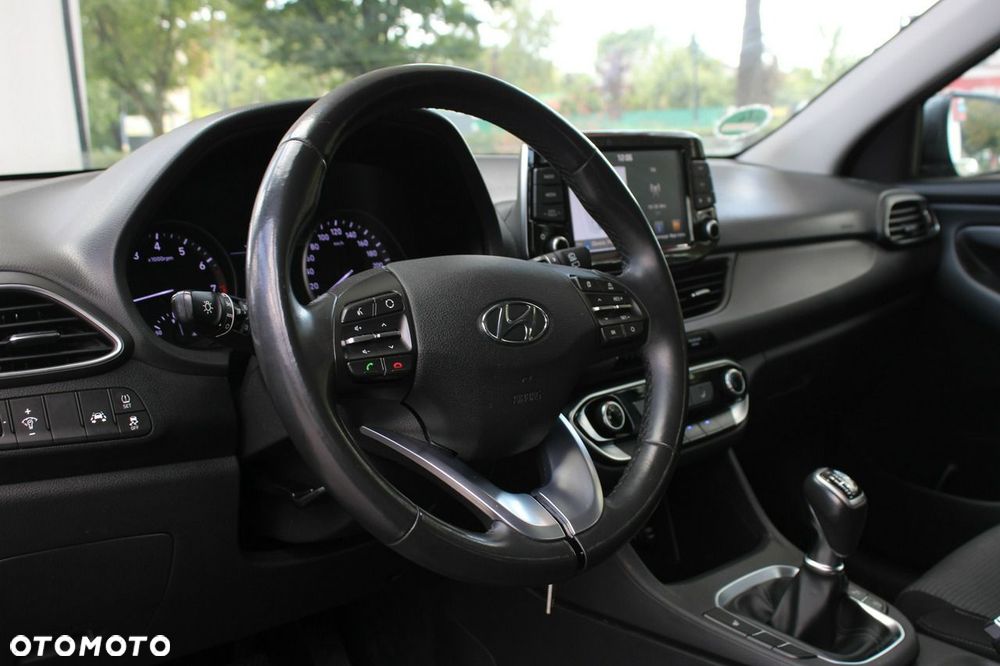 Hyundai i30 - 27