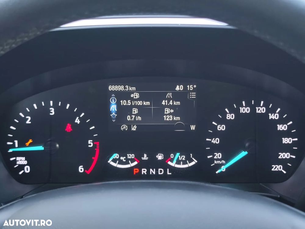 Ford Kuga 2.0 EcoBlue A8 AWD Titanium - 28