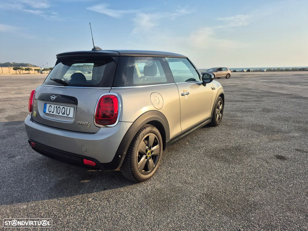 MINI 3 Portas Cooper SE - 9