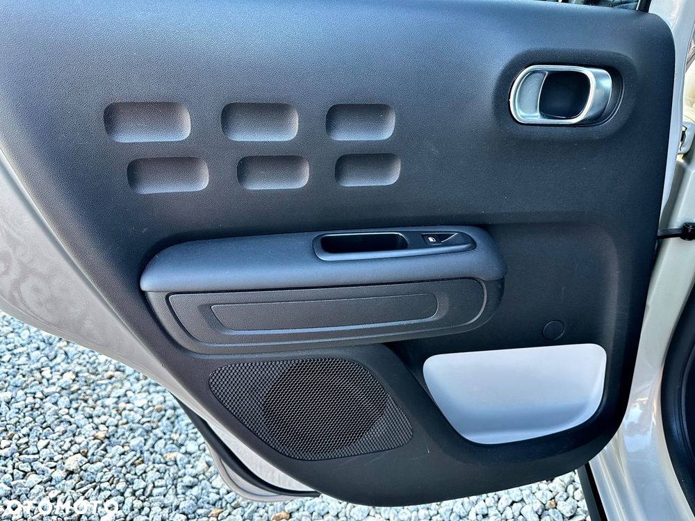 Citroën C3 Pure Tech 110 S&S ELLE ONLINE EDITION - 22