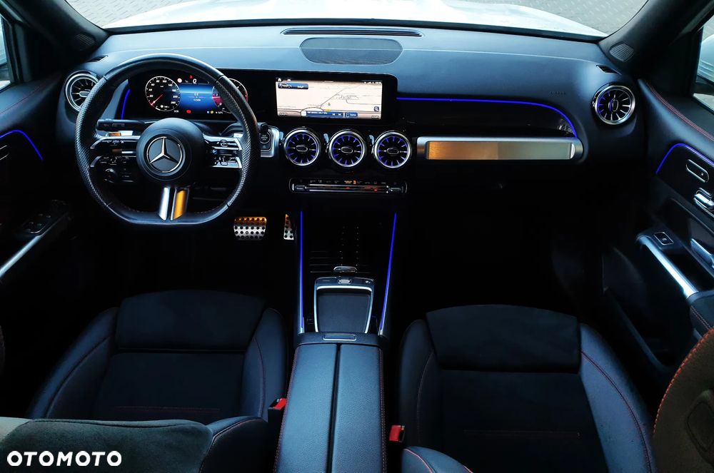 Mercedes-Benz GLB 200 d AMG Line 8G-DCT - 10