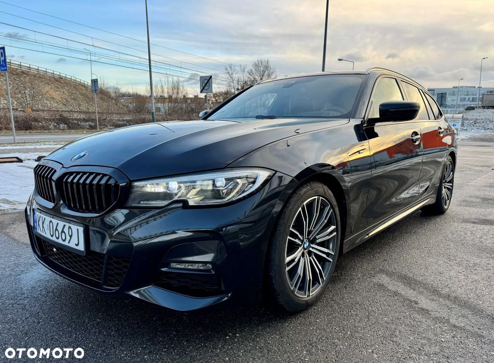 BMW Seria 3 320d Edition M Sport Shadow - 9