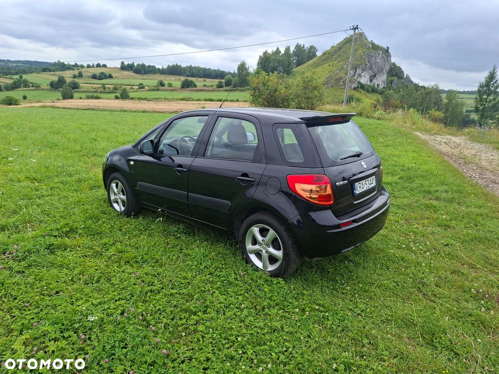 Suzuki SX4 - 6