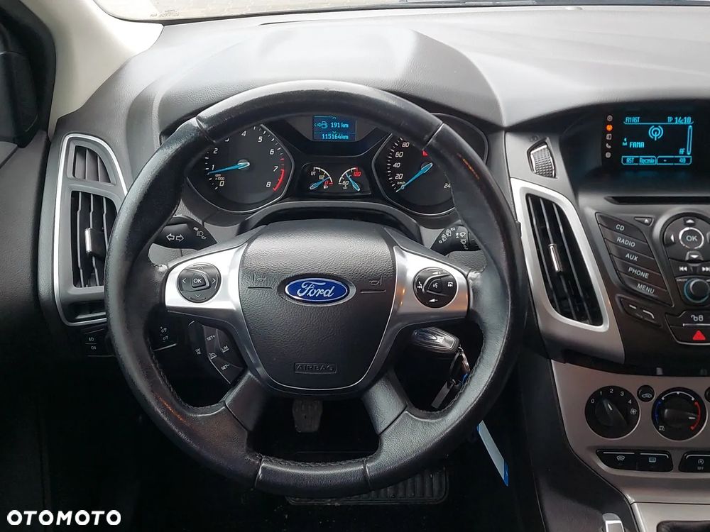 Ford Focus - 17