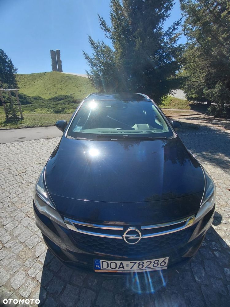 Opel Astra 1.6 CDTI Enjoy S&S - 2
