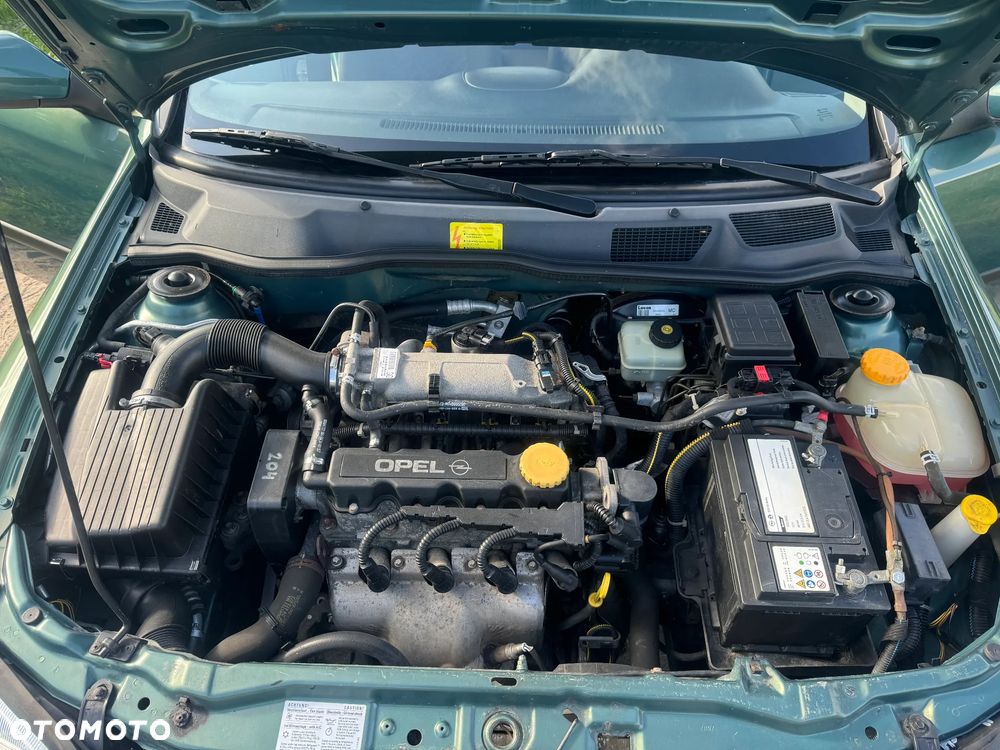 Opel Astra - 14