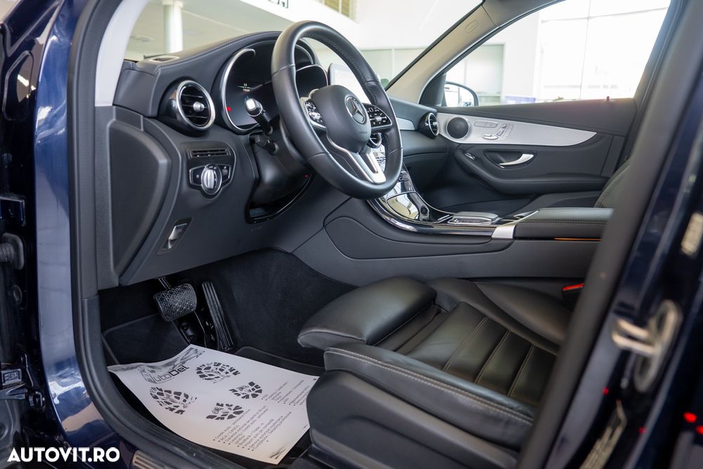 Mercedes-Benz GLC - 18