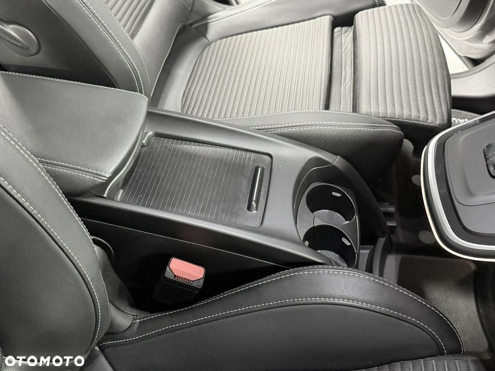 Renault Scenic 1.3 TCe Energy Bose EDC - 34