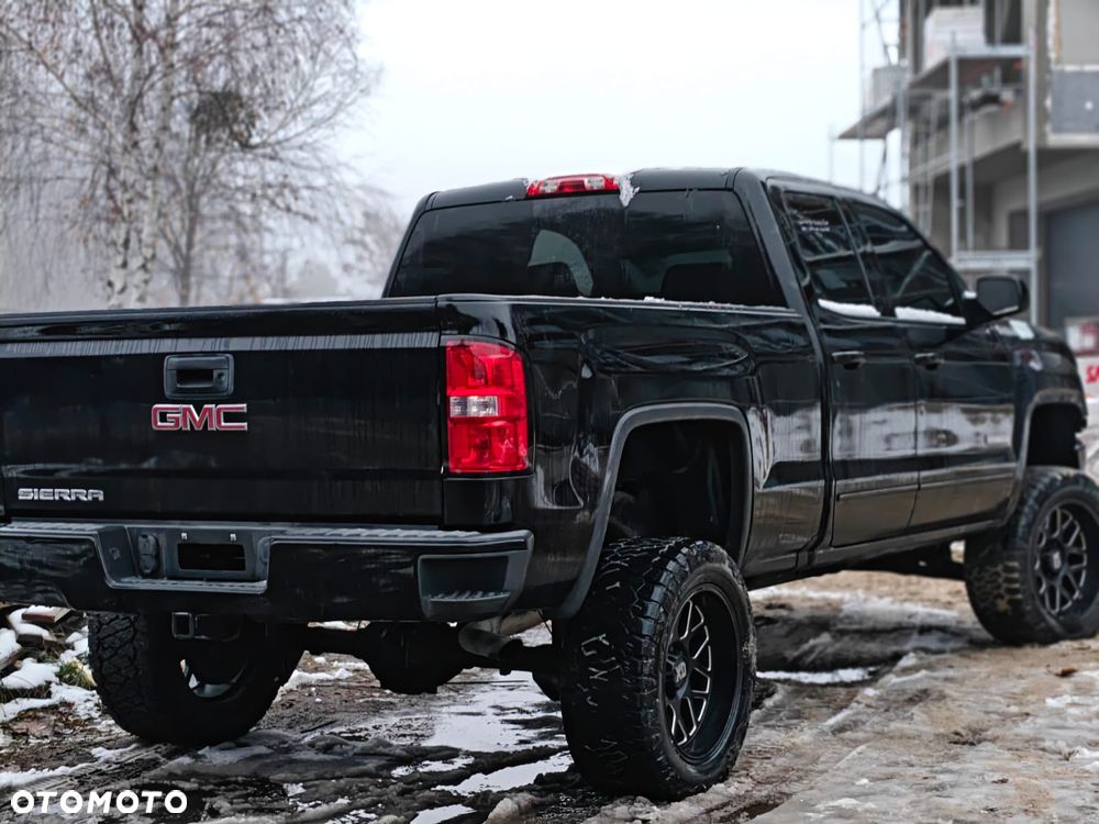 GMC Sierra - 5
