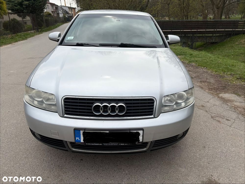 Audi A4 Avant - 13