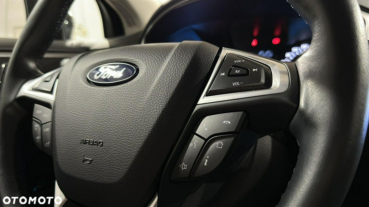 Ford Mondeo - 20