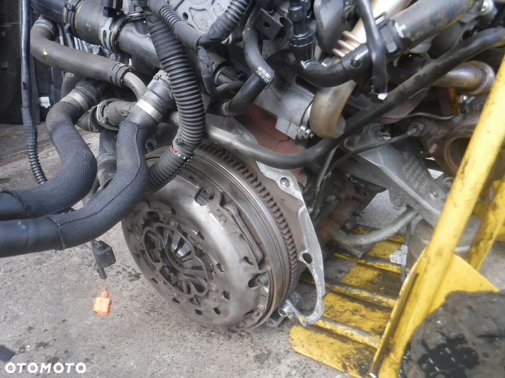 Audi A4 B7 Seat Exeo A6 C6 2.0 TDI 6 biegow  sprzeglo kolo dwumasowe tarcza docisk - 1