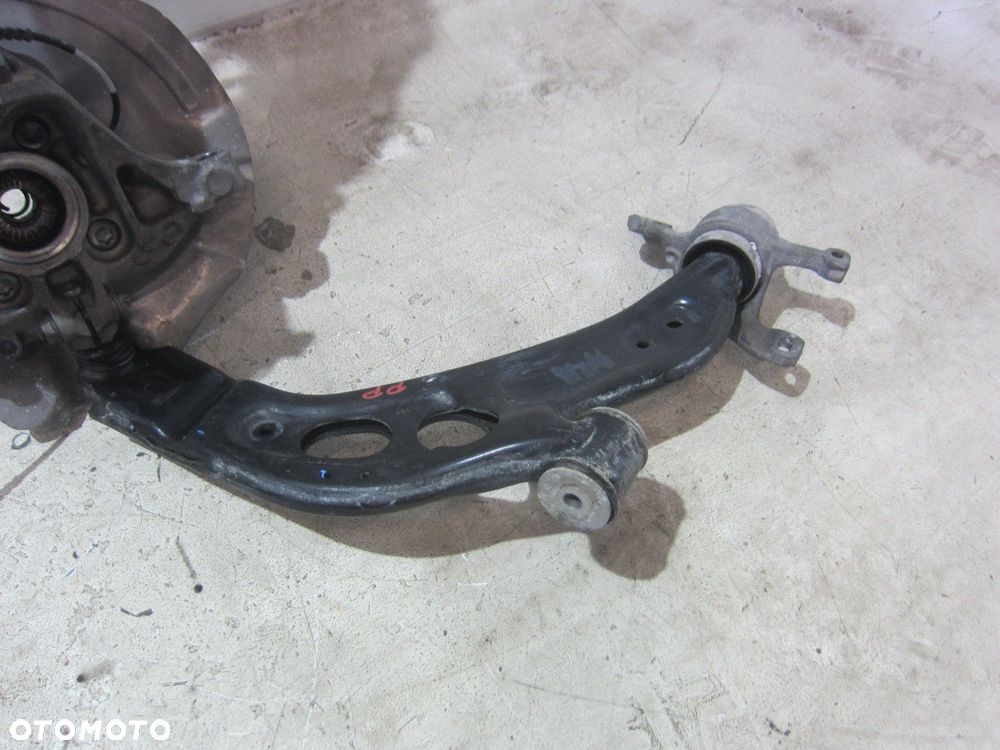 BMW X1 F48 ZWROTNICA PRZEDNIA PRAWA 6876646 31316861672 WAHACZ AMORTYZATOR - 10