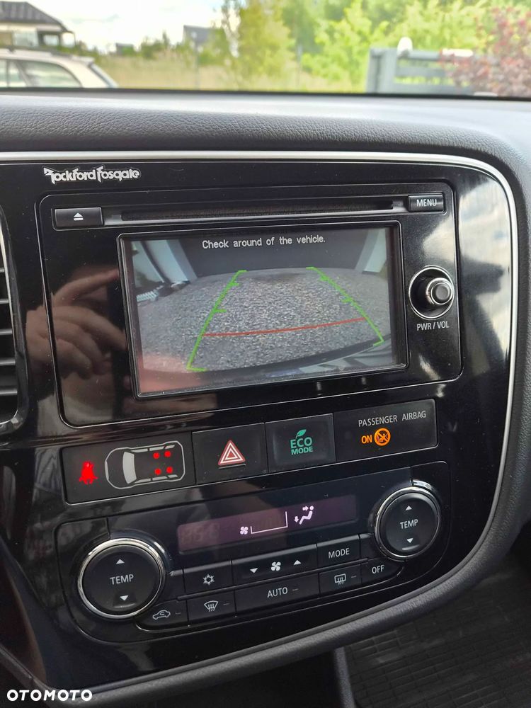 Mitsubishi Outlander 2.0 Intense + CVT - 16