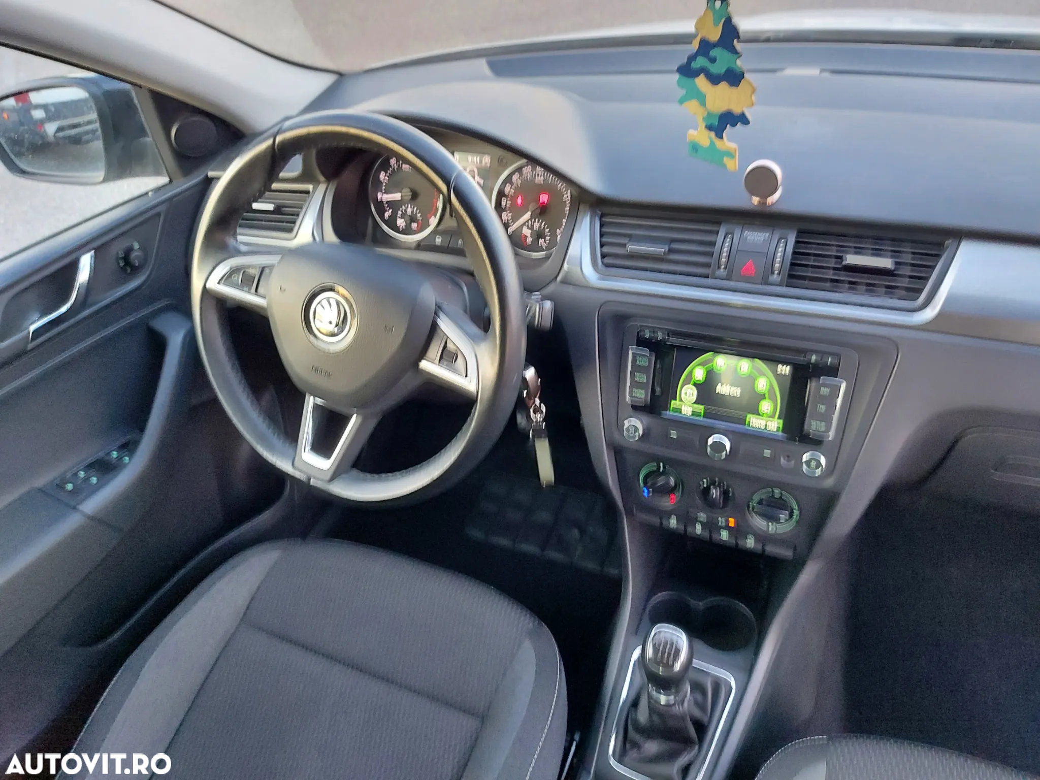 Skoda RAPID - 16