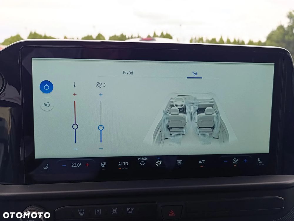 Ford Transit Custom Kombi 320 L2H1 Limited M1 - 36