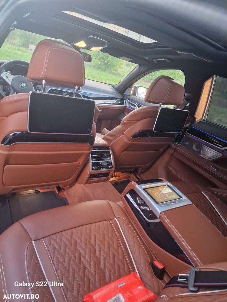 BMW Seria 7 740Li xDrive - 11