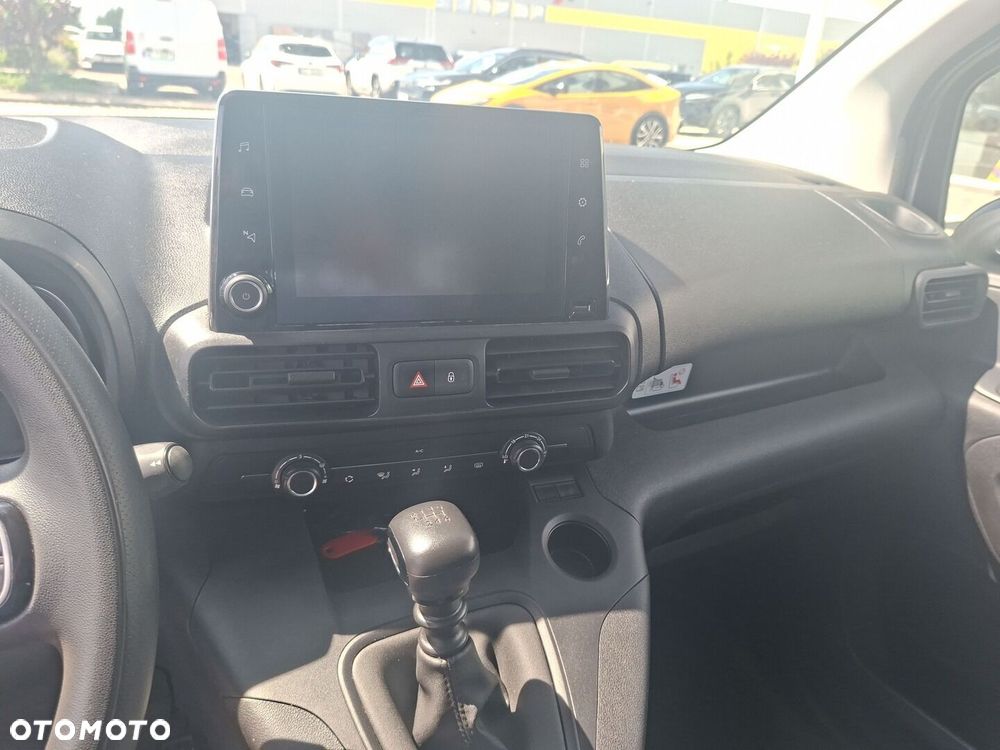 Toyota PROACE CITY - 21