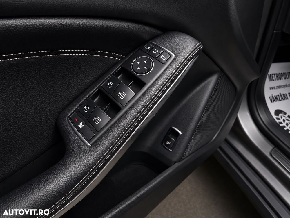 Mercedes-Benz GLA - 15