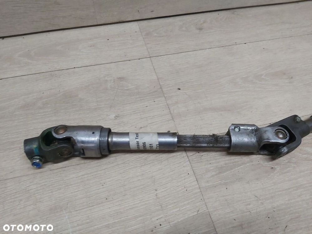Toyota Corolla Verso II 04-08r krzyżak kolumny kierowniczej - 4