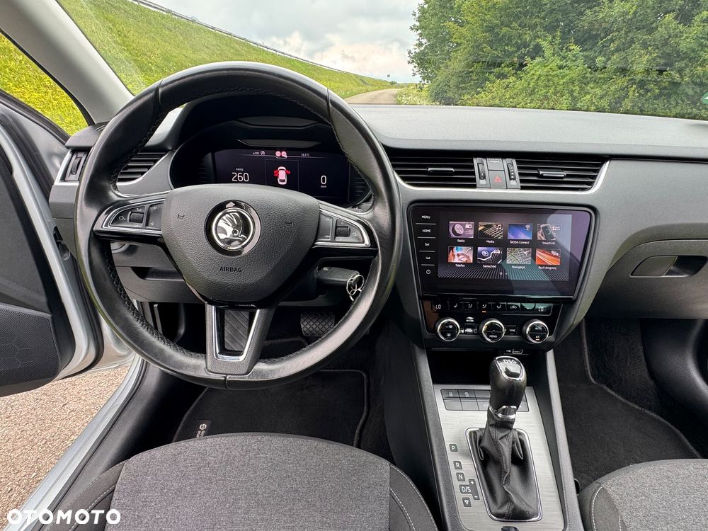 Skoda Octavia 2.0 TDI DSG Soleil - 28
