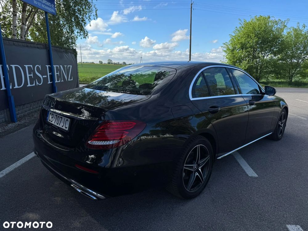 Mercedes-Benz Klasa E 220 d Business Edition 9G-TRONIC - 3