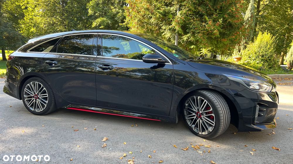 Kia ProCeed 1.6 T-GDI GT DCT - 25