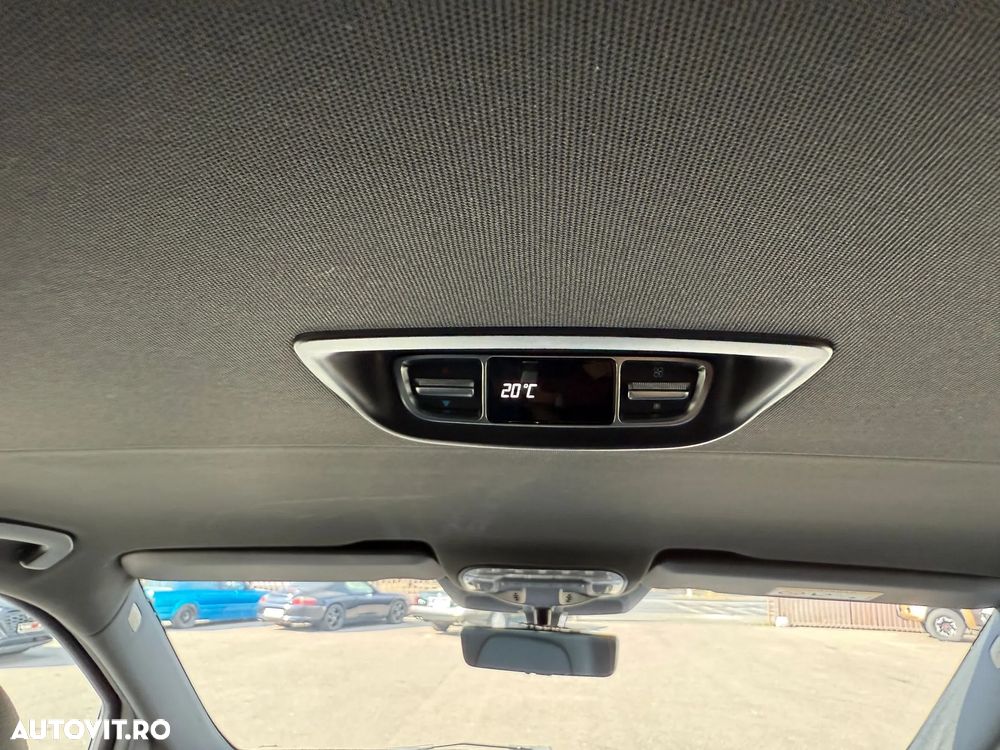 Mercedes-Benz V 300 d lang 9G-TRONIC Exclusive - 24