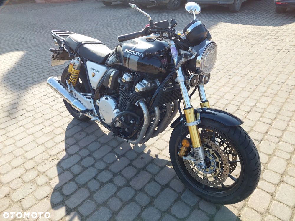 Honda CB - 8