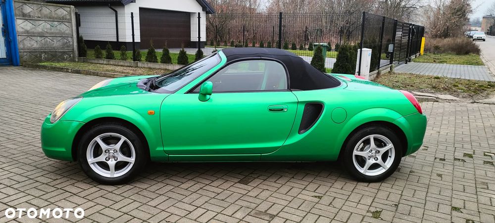 Toyota MR2 Roadster - 3