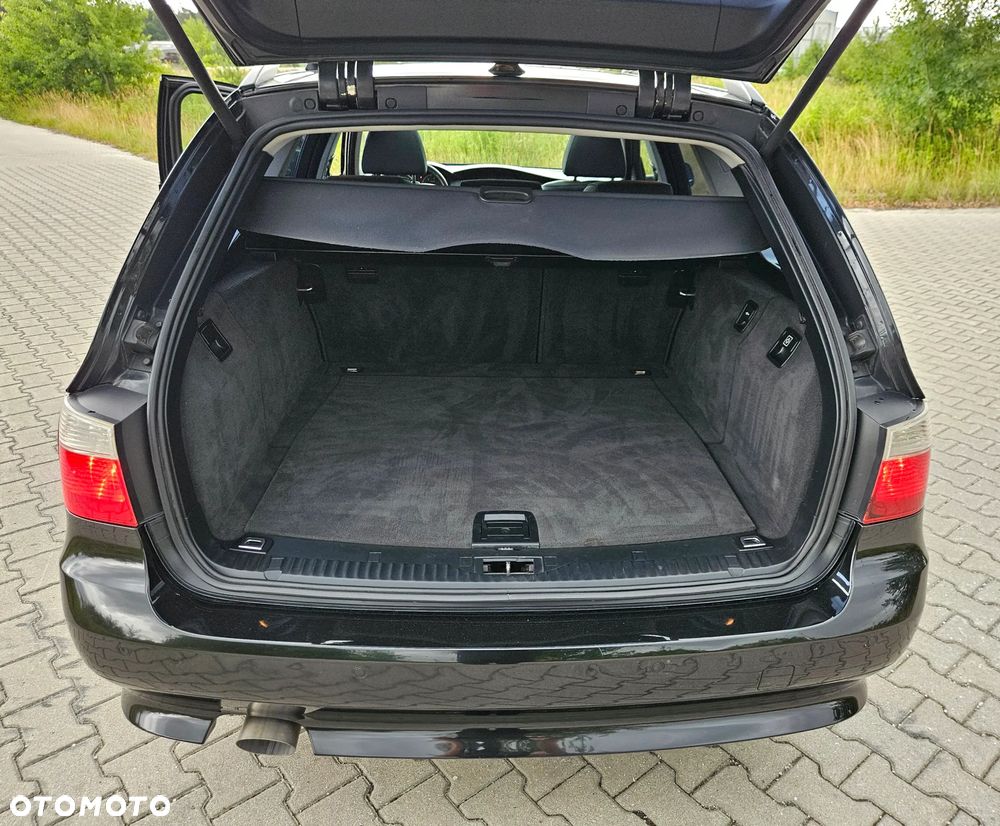 BMW Seria 5 520d - 22