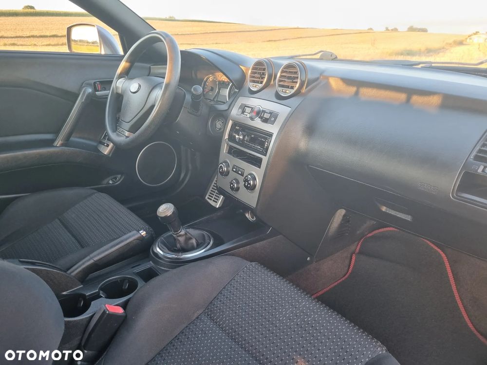Hyundai Coupe 1.6 16V FX - 8