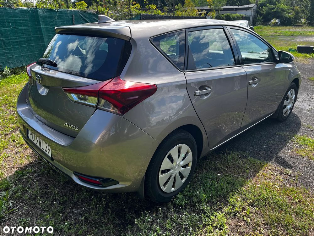 Toyota Auris 1.6 Active - 8
