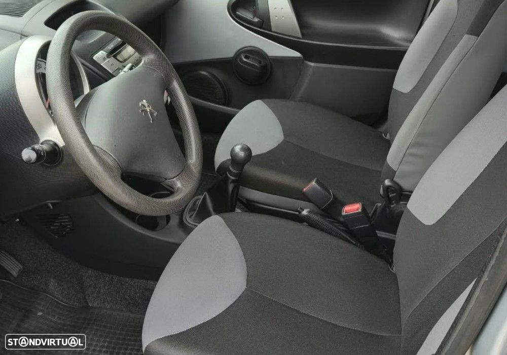 Peugeot 107 1.0 Access - 9