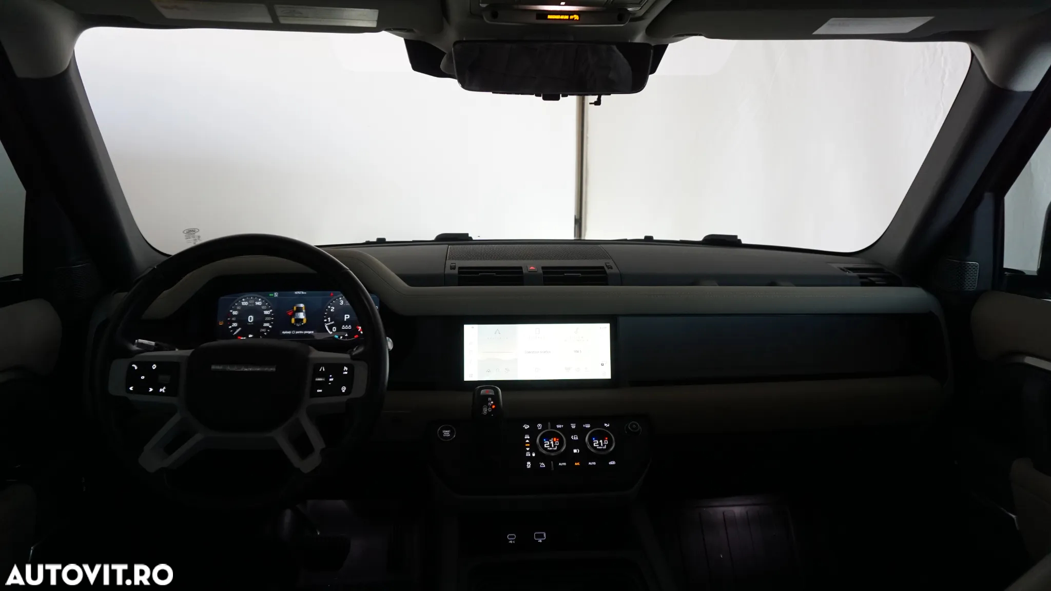 Land Rover Defender 110 2.0P 300 S - 13