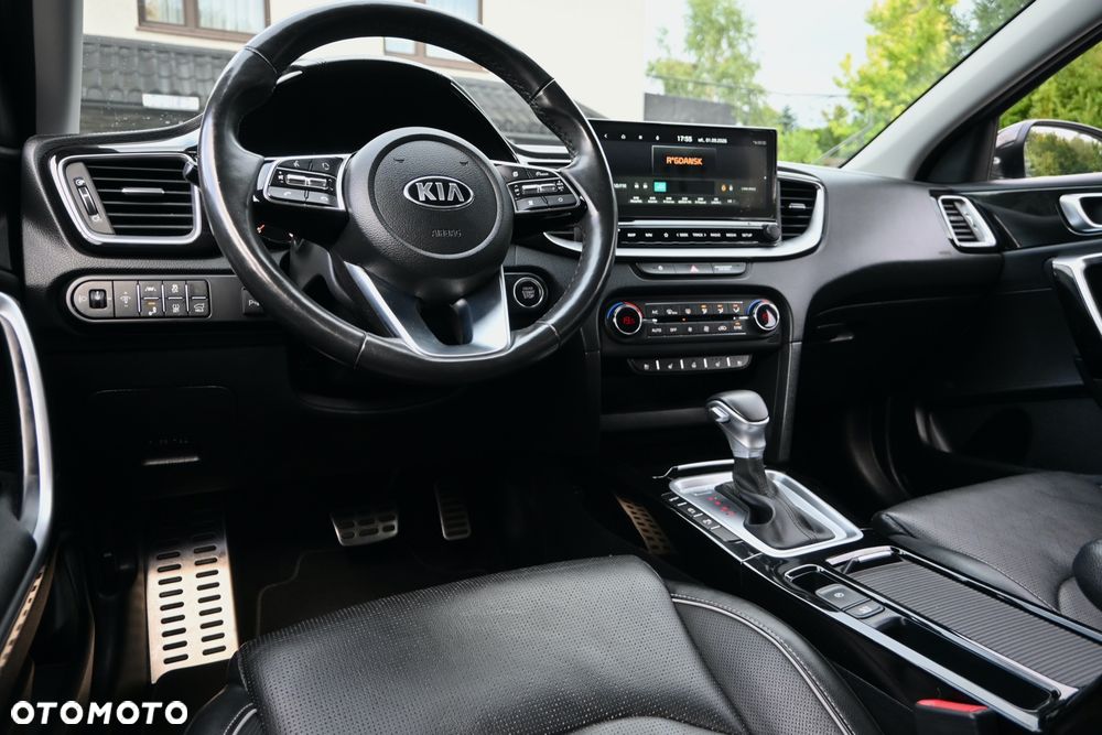 Kia XCeed 1.4 T-GDI L Business Line DCT - 18