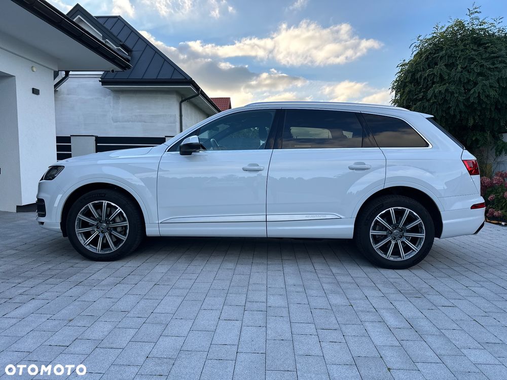 Audi Q7 3.0 TFSI Quattro Tiptronic - 1