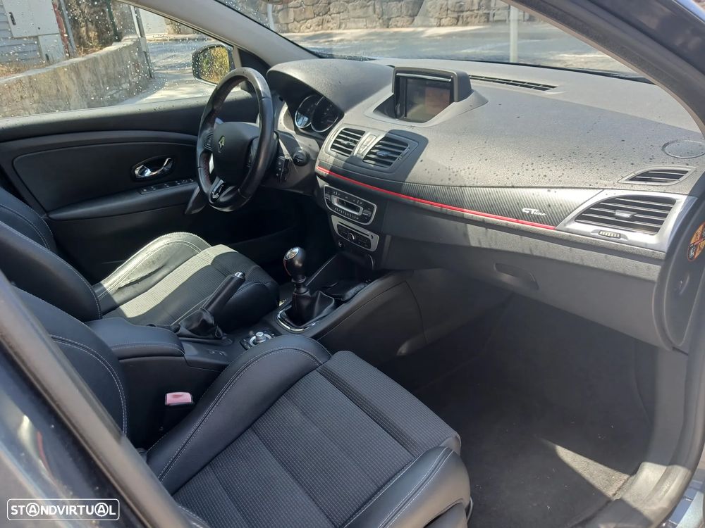 Renault Mégane Sport Tourer 1.5 dCi GT Line J18 - 38