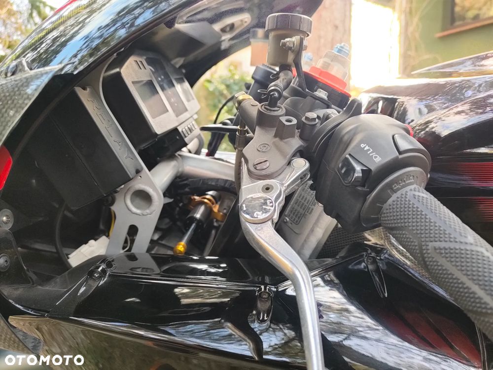 Aprilia RSV - 8
