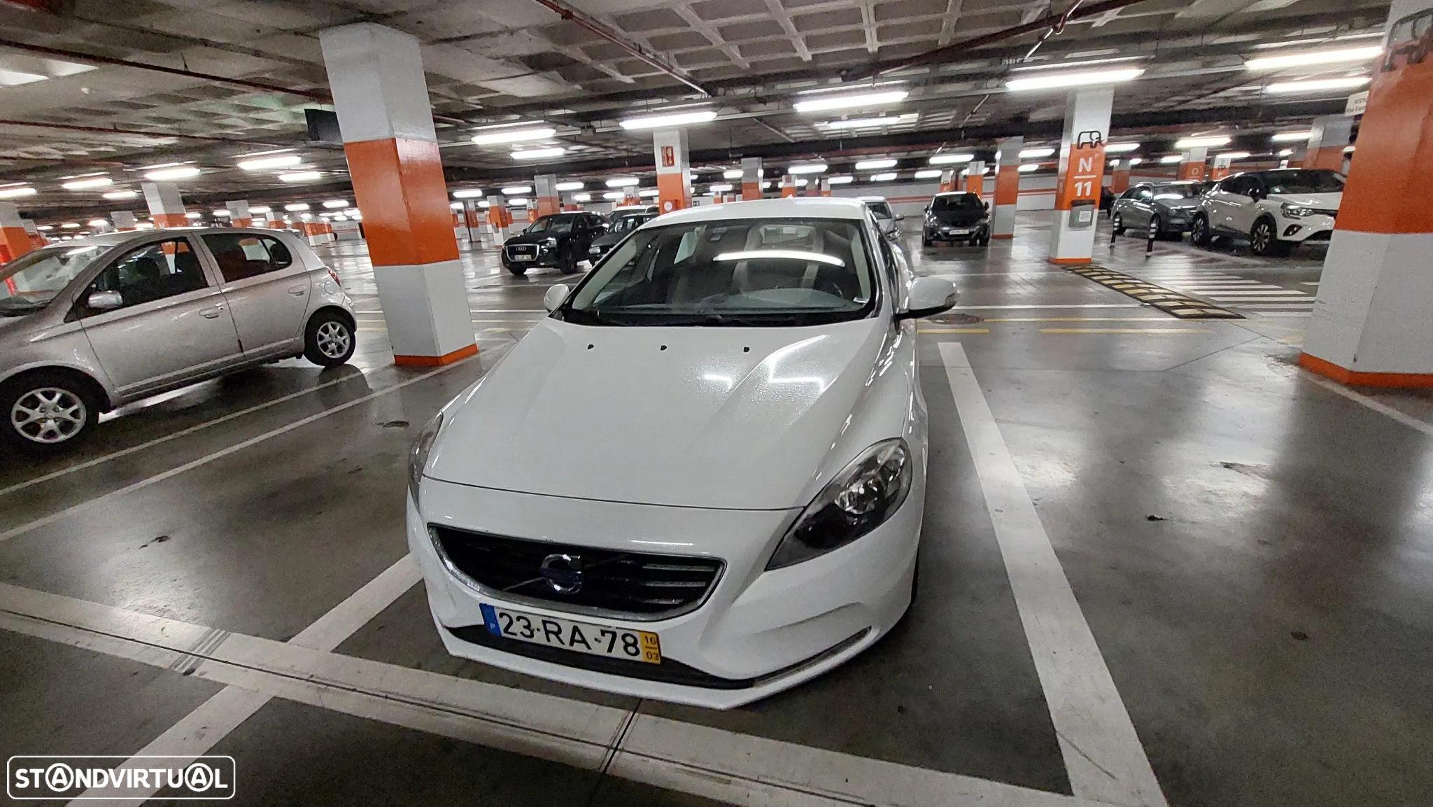 Volvo V40 2.0 D2 Kinetic - 10