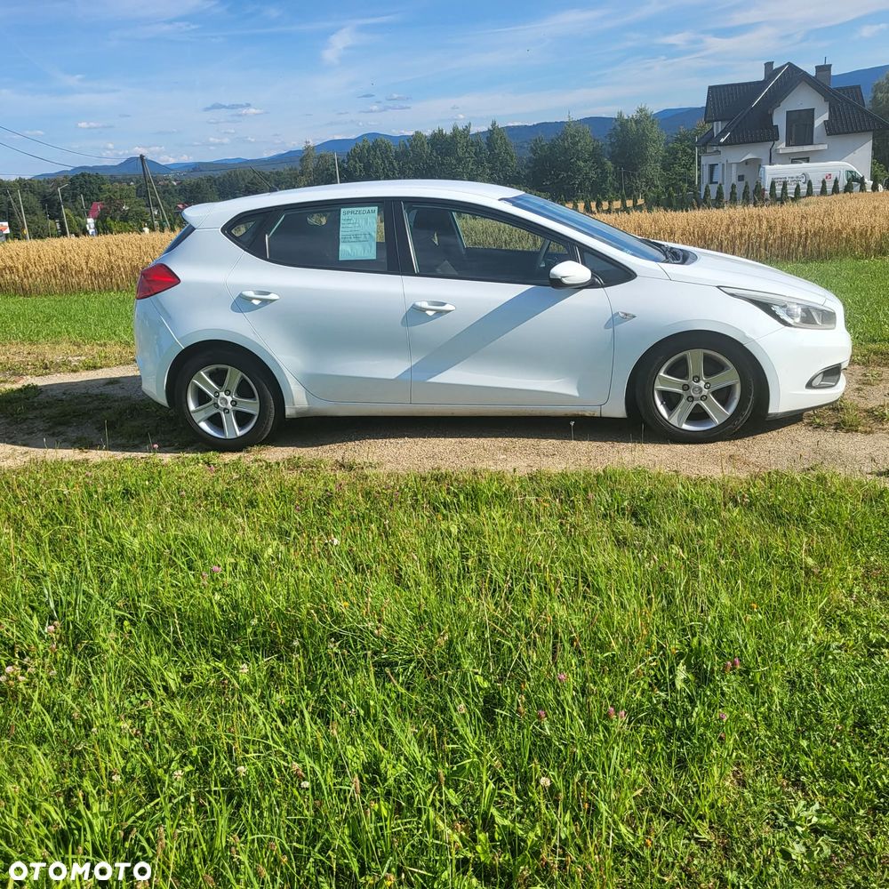 Kia Ceed 1.4 CRDi M - 4