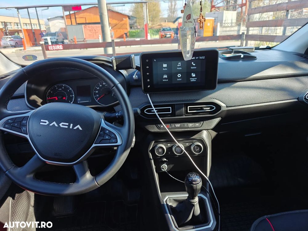 Dacia Logan TCe 90 MT6 Journey+ - 6