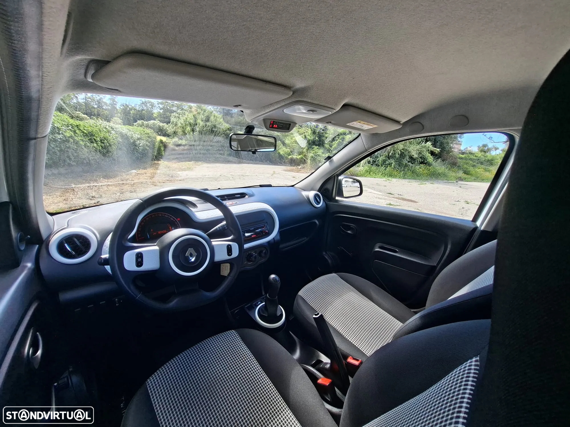 Renault Twingo SCe 70 Liberty - 9