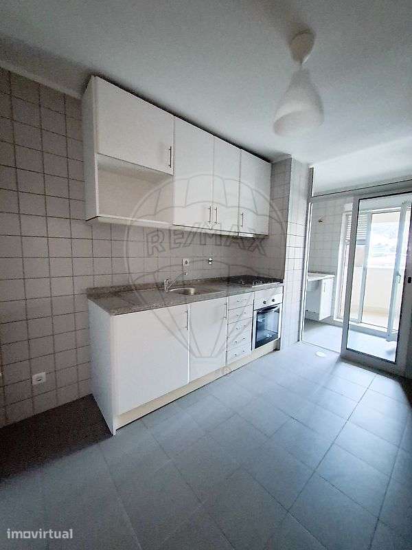 Apartamento T2 para arrendamento - Grande imagem: 3/10
