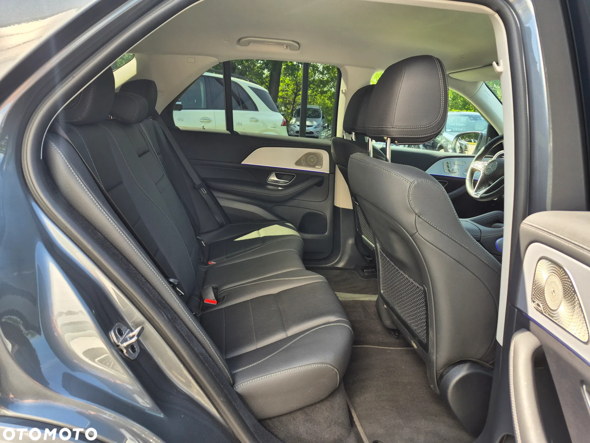 Mercedes-Benz GLE 300 d 4-Matic - 23