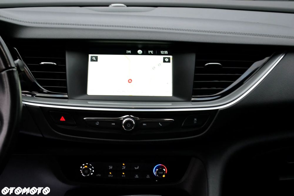 Opel Insignia - 16