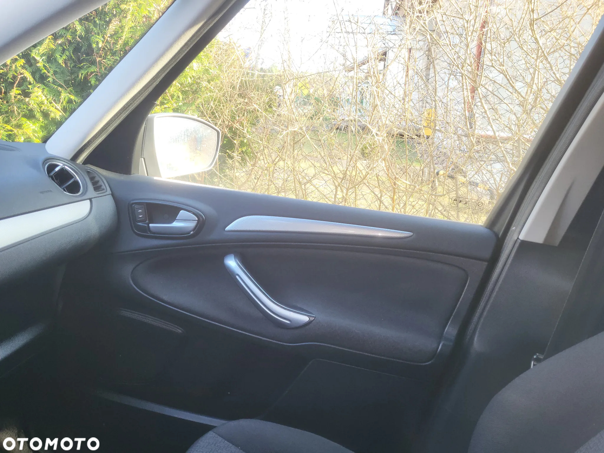 Ford Galaxy 2.0 TDCi Platinium X (Titanium) - 16