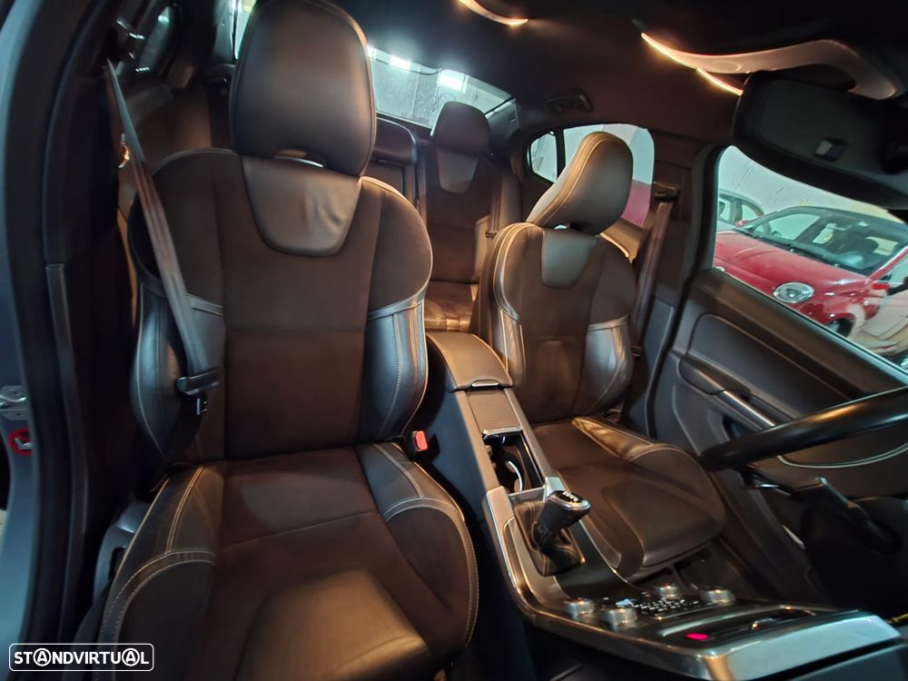Volvo S60 2.0 D4 R-Design Momentum Geartronic - 25