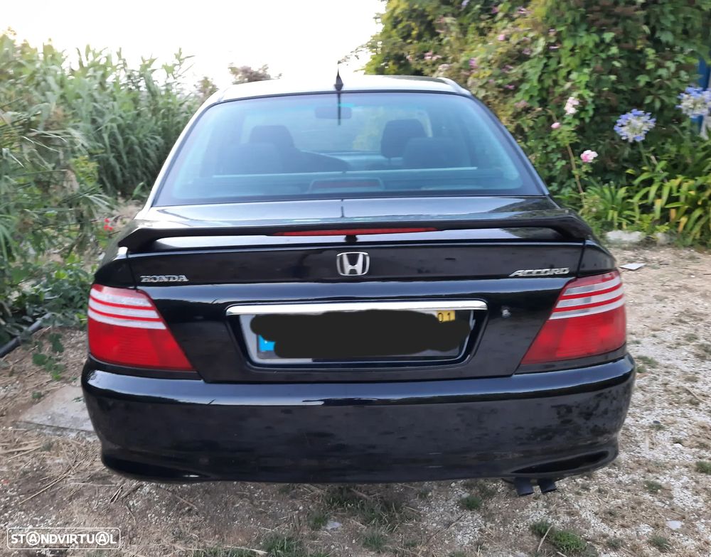 Honda Accord 1.8 LS TA - 3